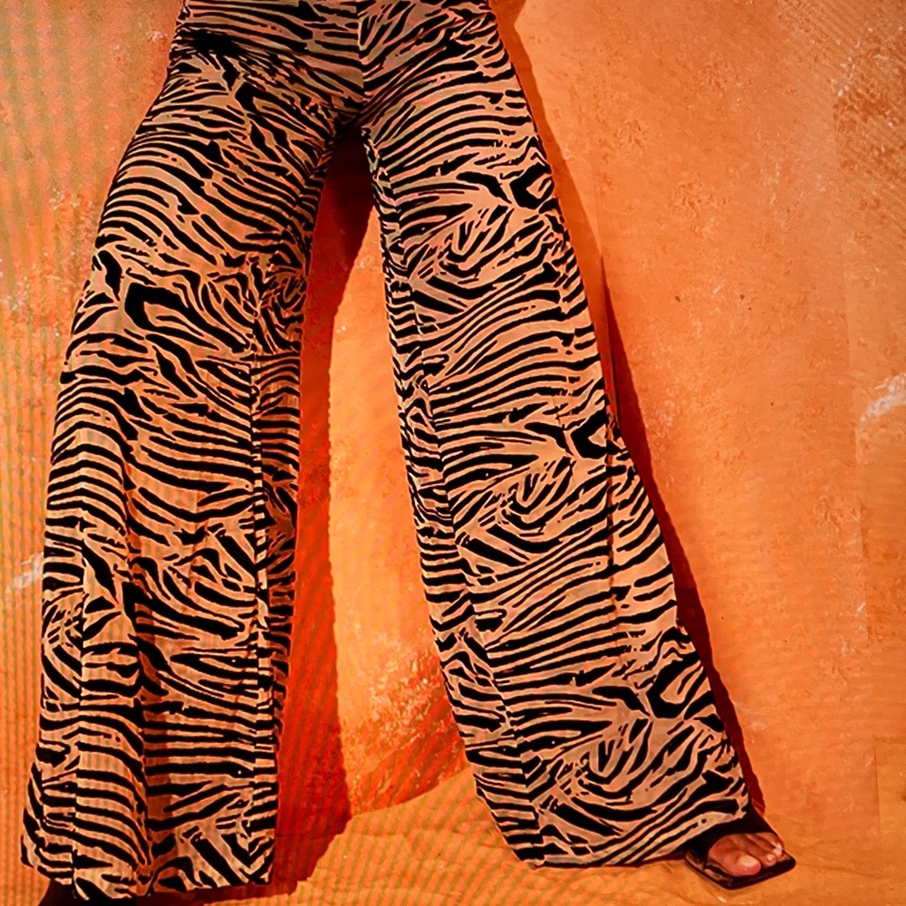 Jane and Delancey Black and Tan Zebra Wide-Leg Pants